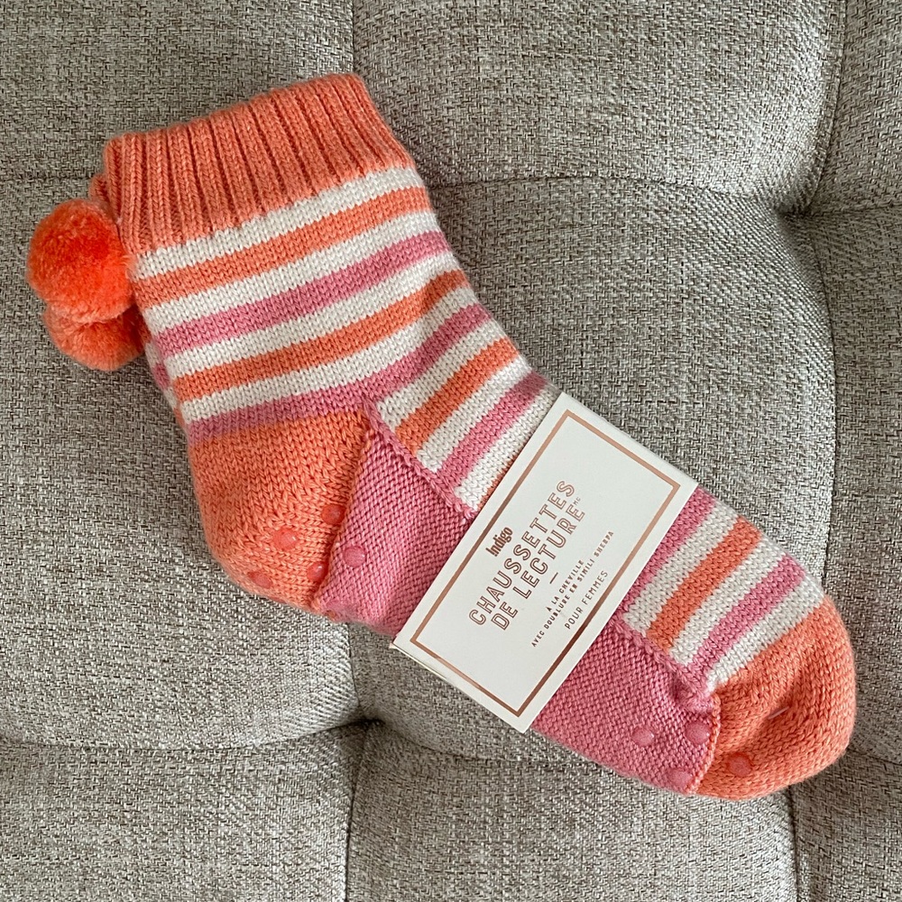Indigo reading socks
